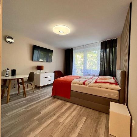 Apartment Am Stadtbach By Aux Property Augsburg Exteriér fotografie