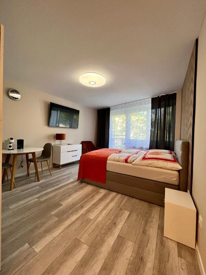 Apartment Am Stadtbach By Aux Property Augsburg Exteriér fotografie